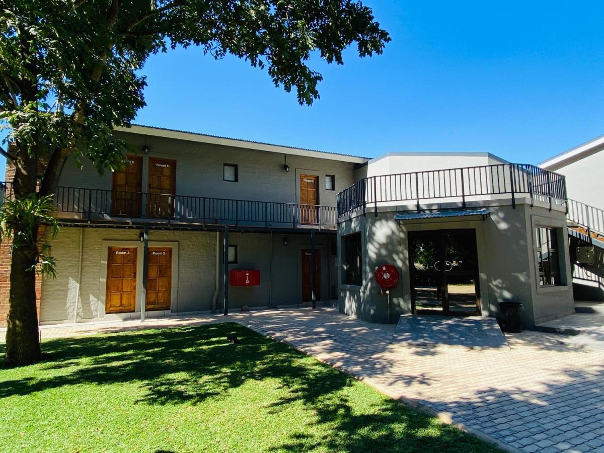 Letaba Junction Lodge Letsitele Buitenkant foto