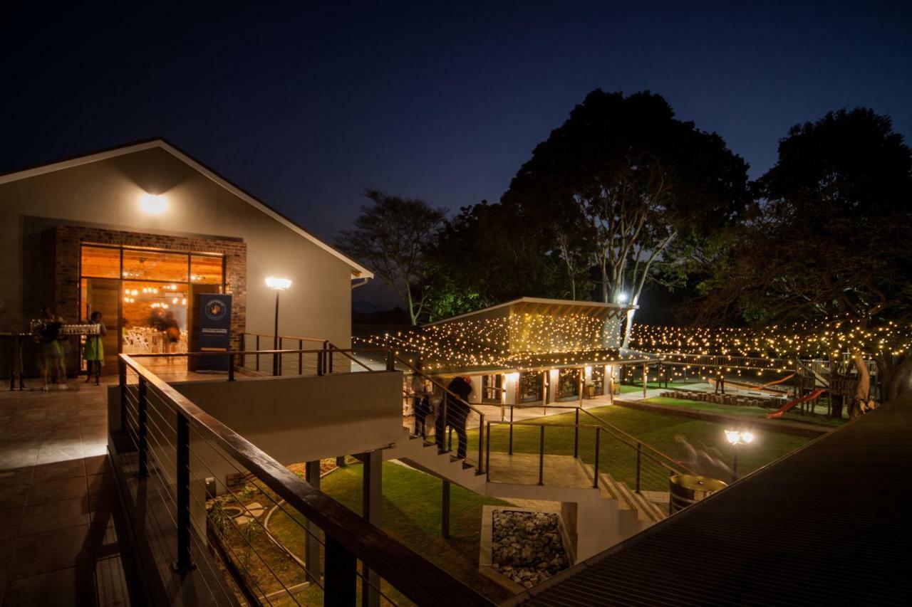Letaba Junction Lodge Letsitele Buitenkant foto