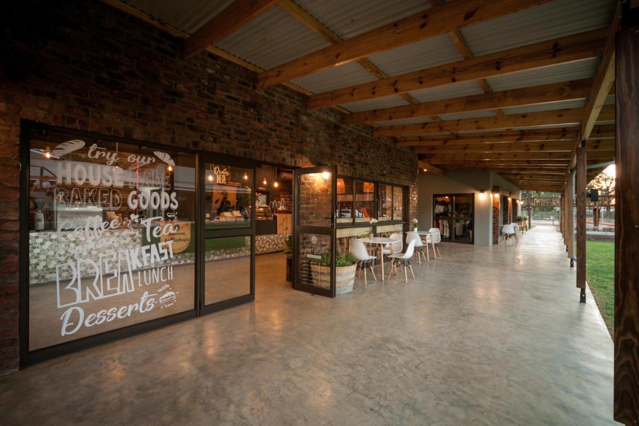 Letaba Junction Lodge Letsitele Buitenkant foto